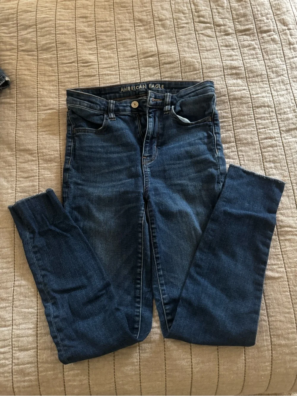 American Eagle Outfitters Dark Wash Super Stretch Skinny Jeans